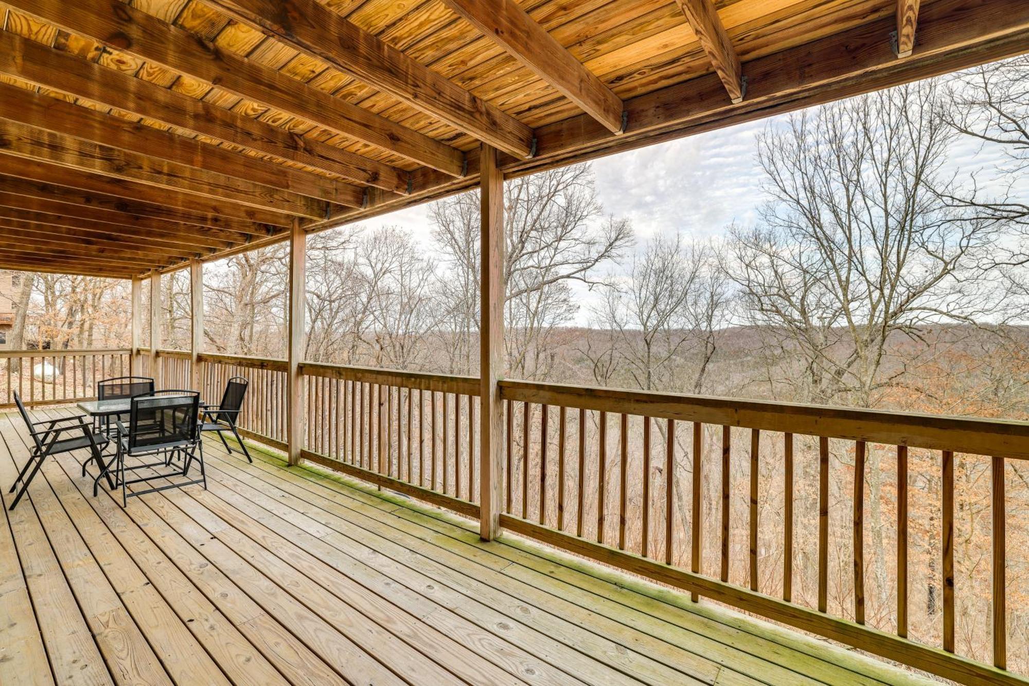 Spacious Holiday Island Escape With Deck And Gas Grill エクステリア 写真
